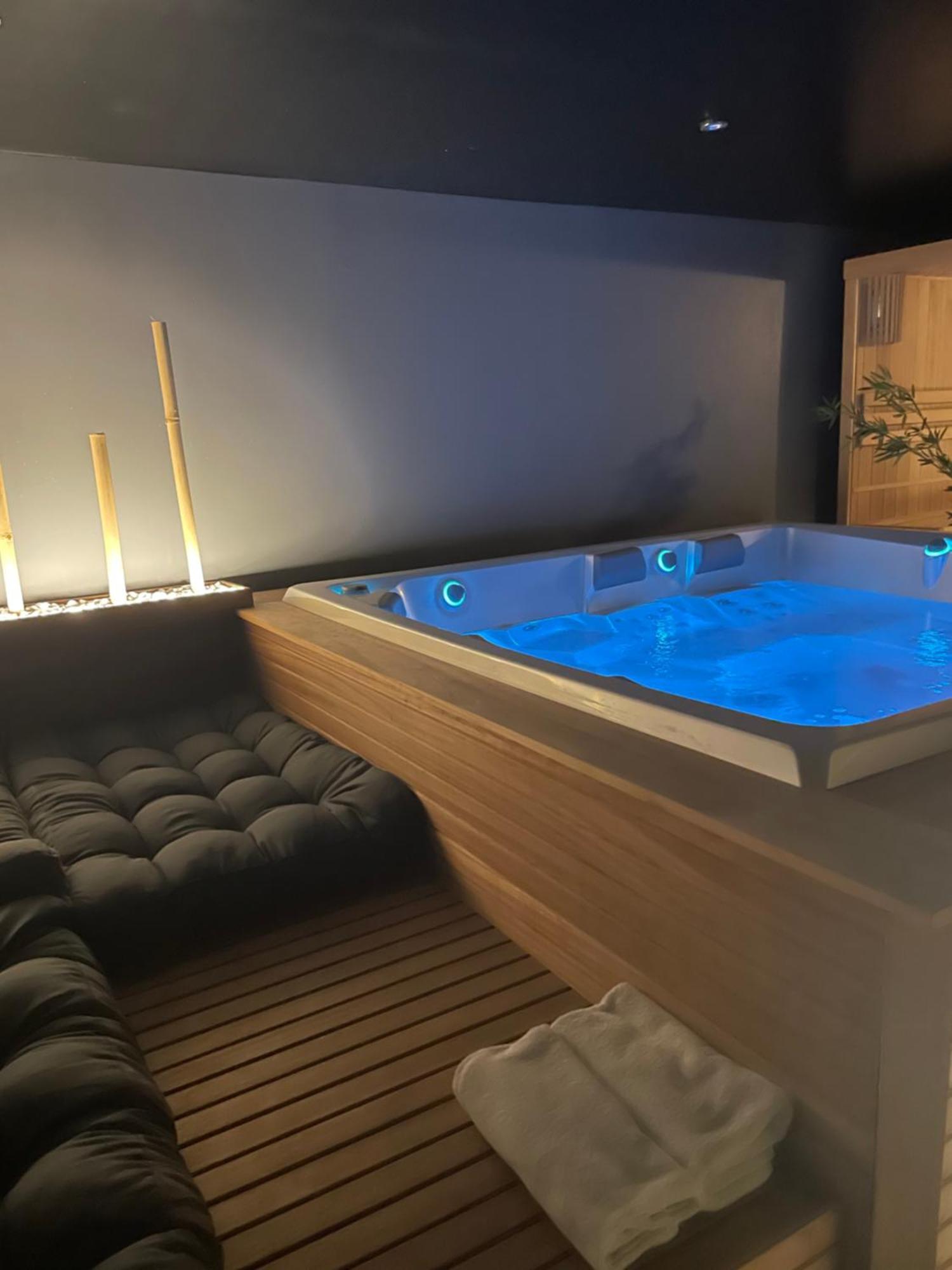 Linfinity Bed & Breakfast Baillonville Екстериор снимка